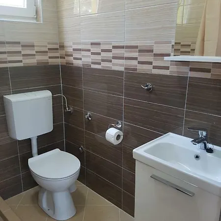 Toni Guest house